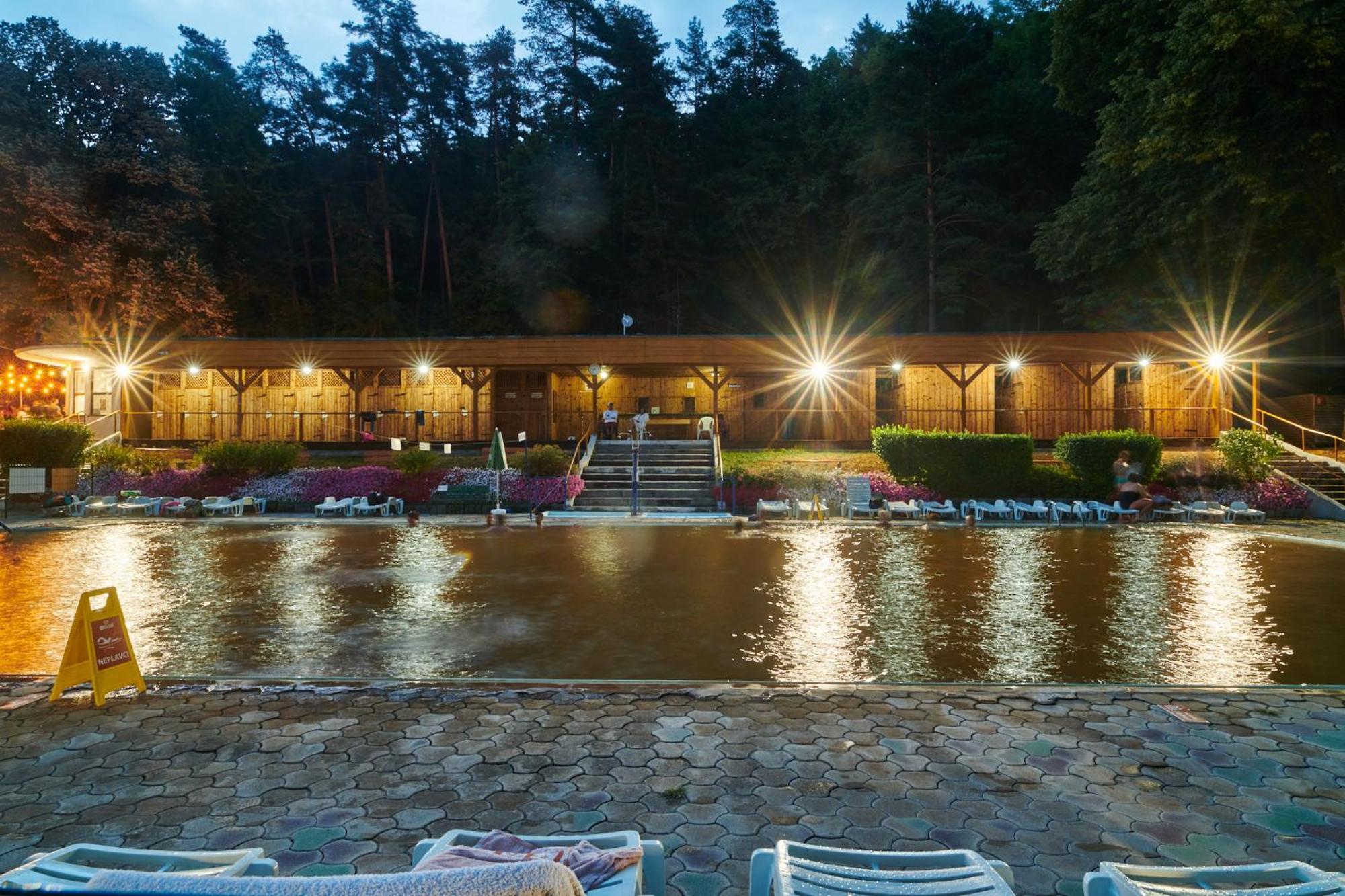 Hotel Palace - Kupele Sliac Exterior photo