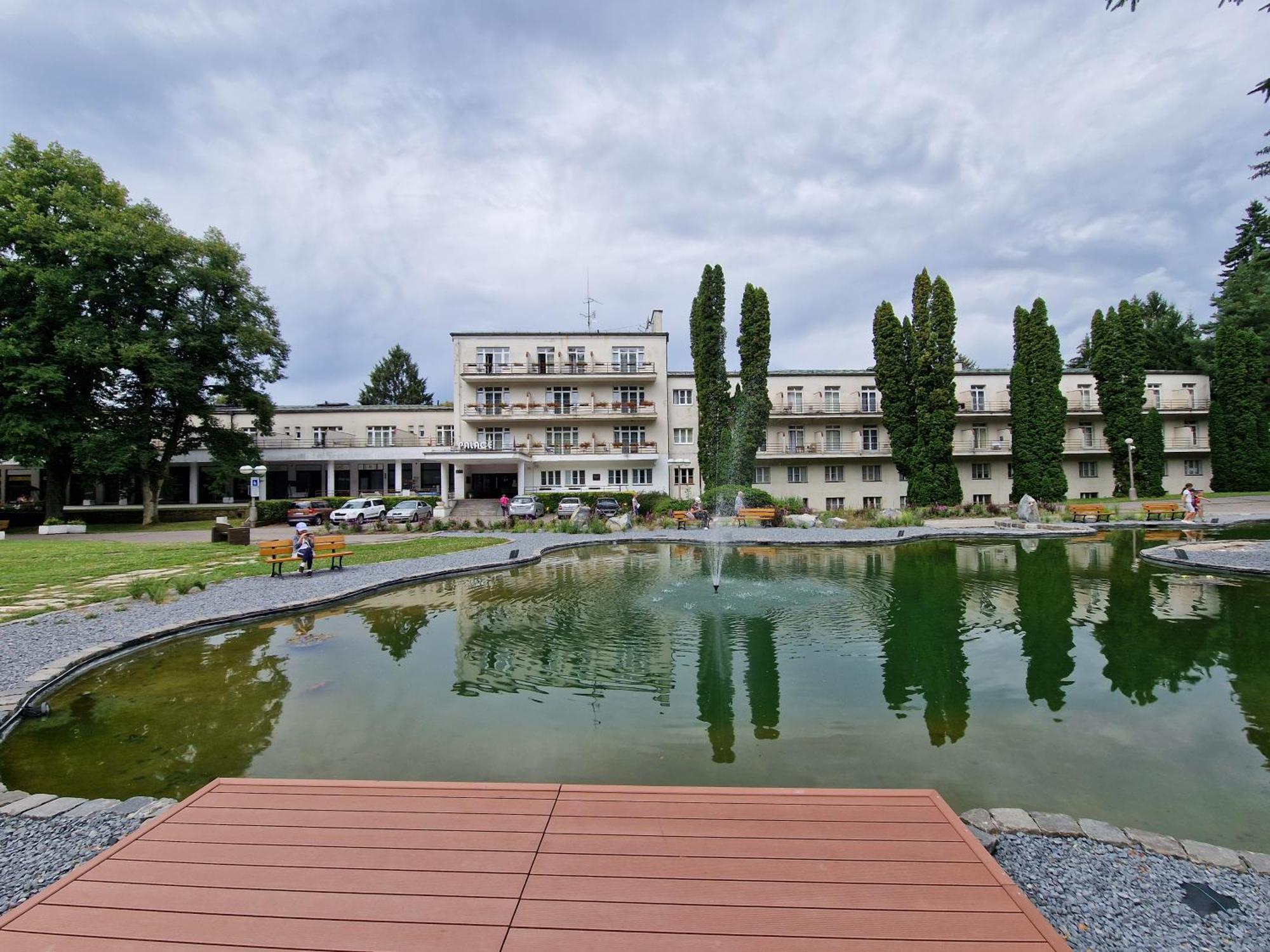 Hotel Palace - Kupele Sliac Exterior photo